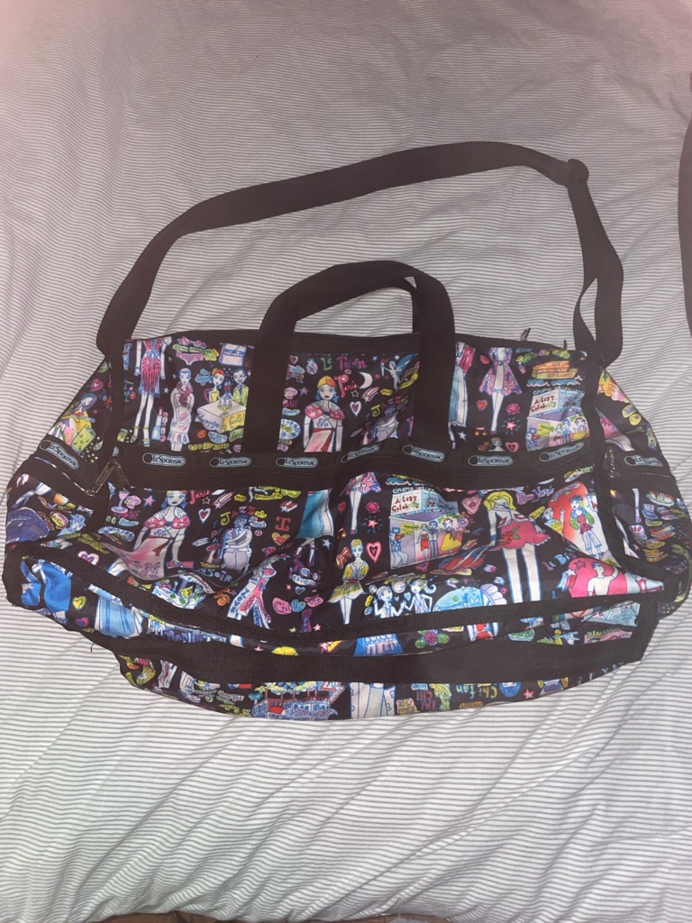 LeSportsac Black Multicolor Illustrated Graphic Travel Tote